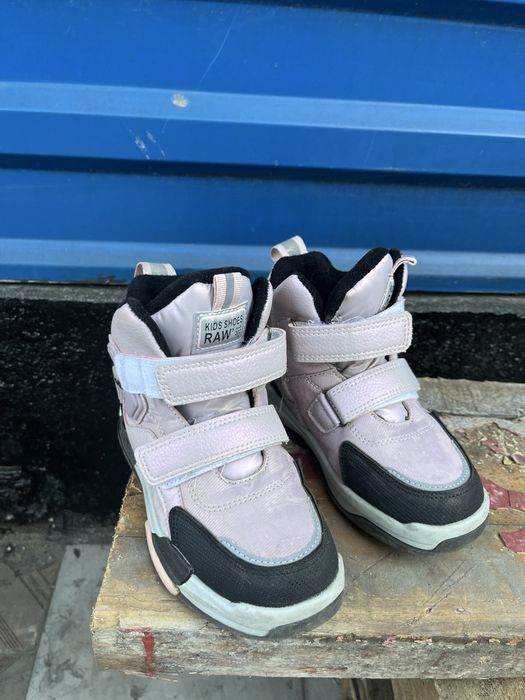 Детски ботинки