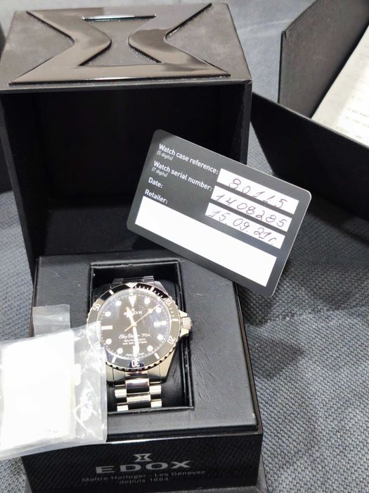 Часовник Edox Sky Diver 70s