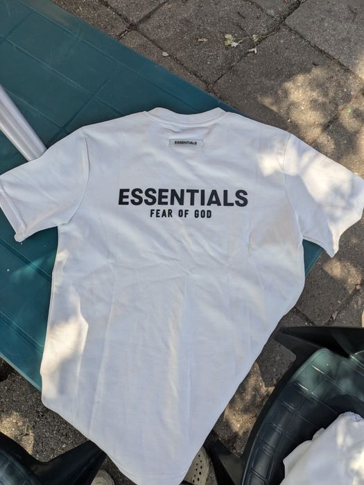 Compleu Fear Of God Essentials White (marime M)