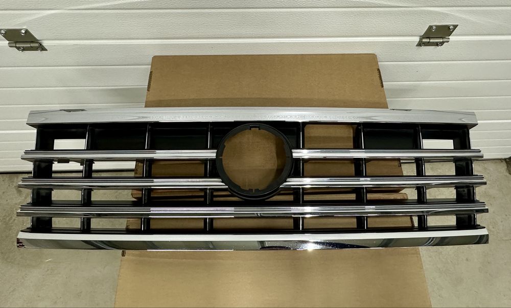 Grila bara VW Touareg 3