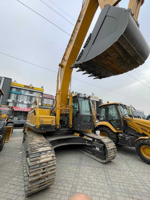 Карьерный Гусеничный Экскаватор 2.1куб  SDLG Е6375F (volvo)