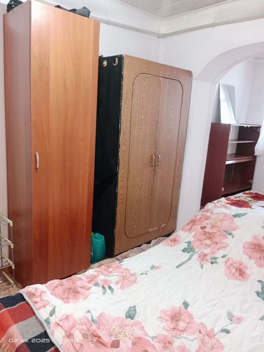 Возьму одну девушку в квартиру