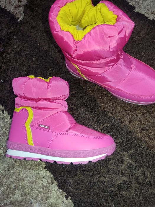 Угги 35.   размера