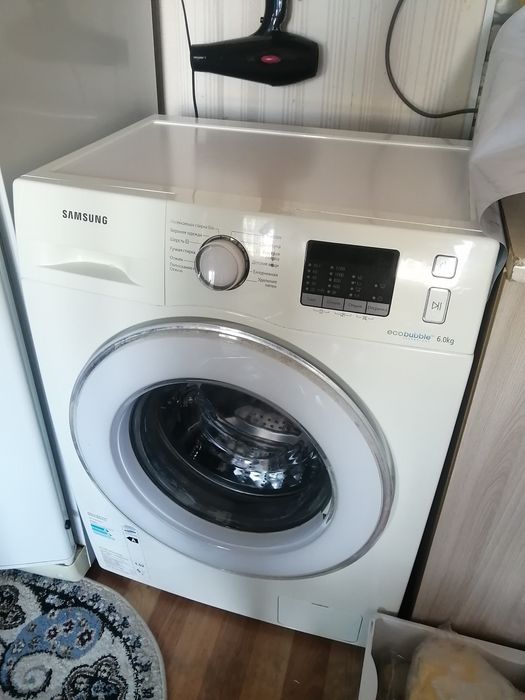 Продам стиральную машинку