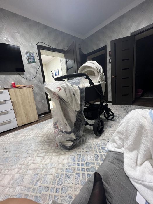 Коляска сатылады.жағдайы өте жақсы.