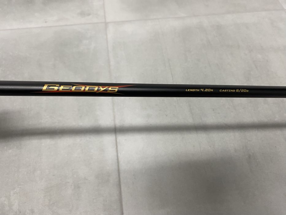 Въдица и макара за риболов на мач