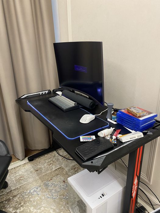 Компьютерный стол