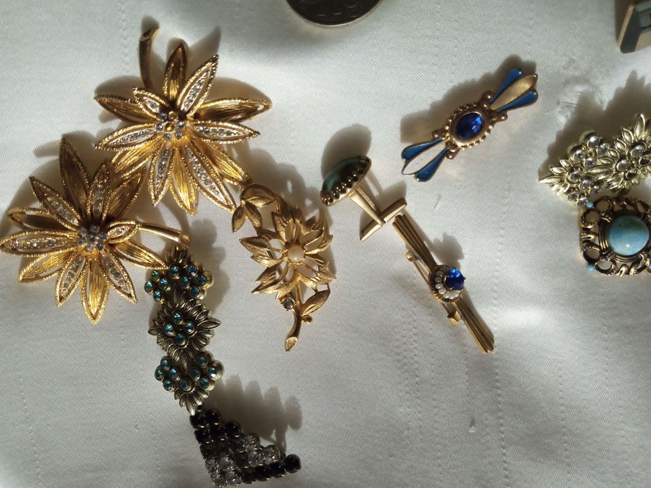 Продаются кольца для салфеток пепельница шашки шахматы