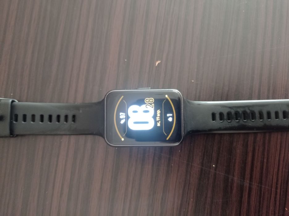 Смарт часы в хорошем состоянии
