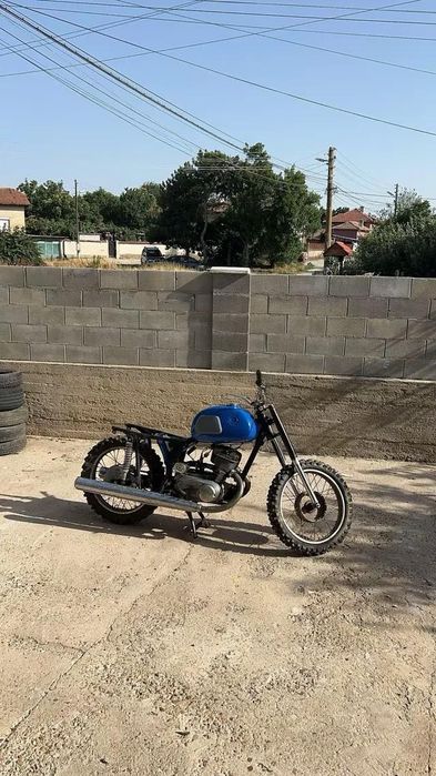 Продавам! Иж планета 3