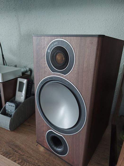 Monitor audio bronze 2