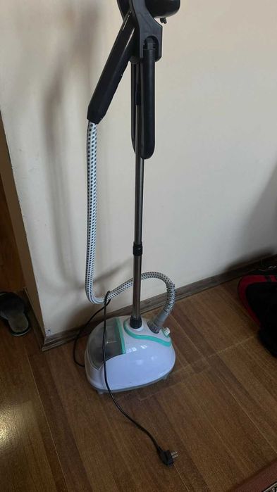 Отпариватель паровой утюг