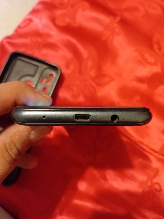 Продам Техно Спарк-7