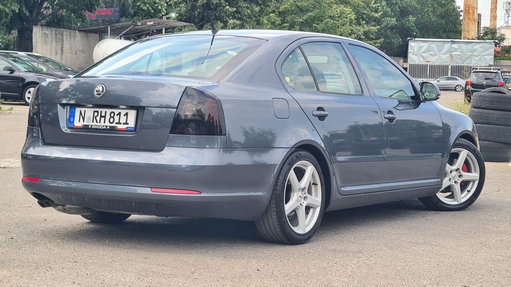 Škoda Octavia II Facelift * 2010*Manual*Navi/Clima*BI-xenon* Import Germania