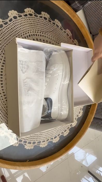 Papucii Alexander McQueen