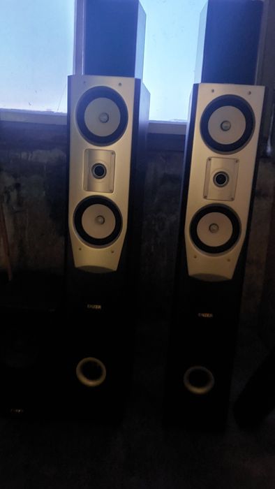 Vand sistem audio de 350 de watii.