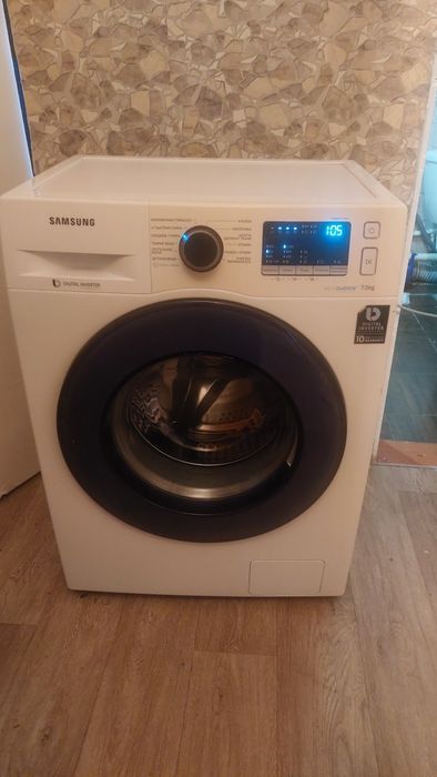 Продам стиральную машину в рабочем,в хорошем состоянии.