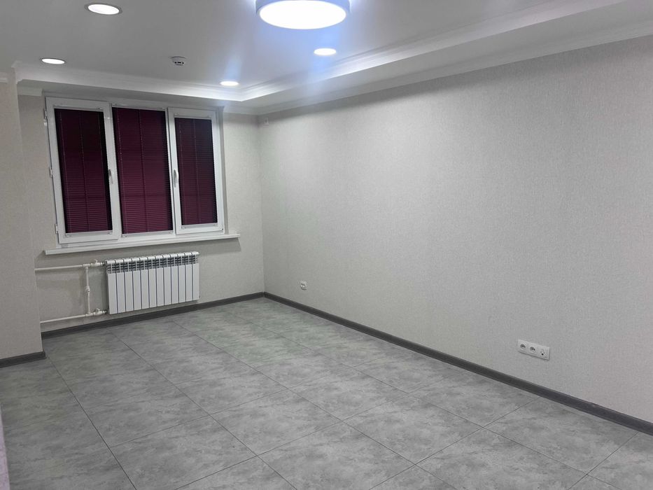 Arenda 2 xona 72m2 kvartira. Parkent bozor qarshisida offisga beriladi