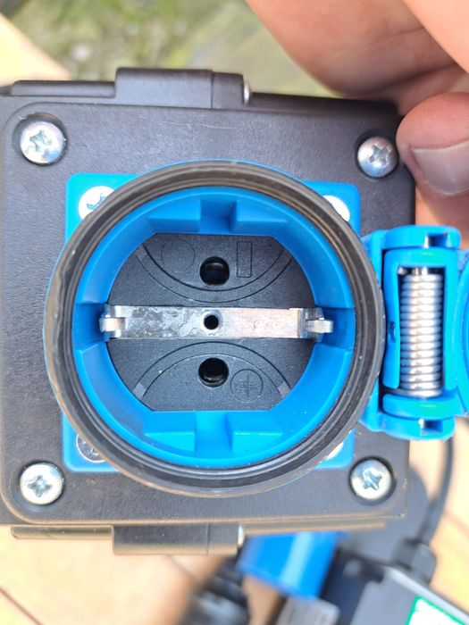 Limitator de curent de pornire 230V