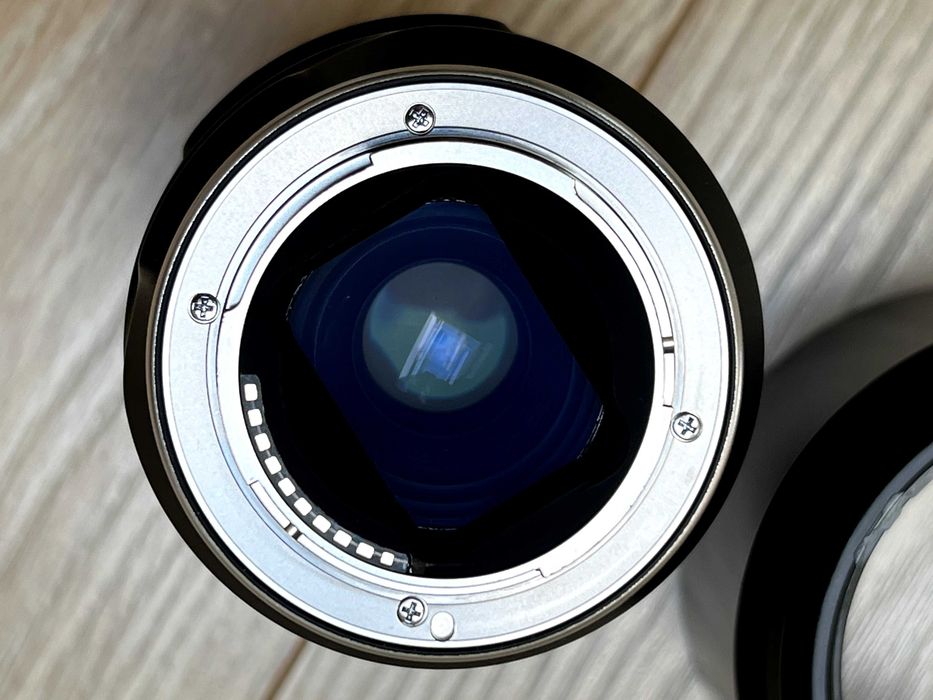 Obiectiv macro Tamron 90mm F2.8 - Sony FE