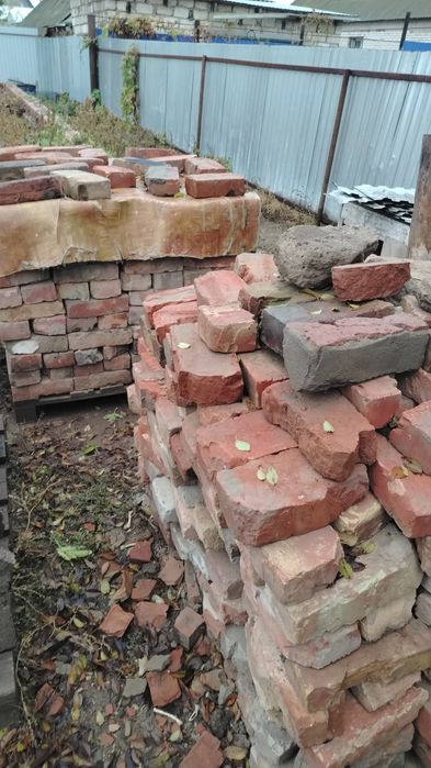 Бут камень, қызыл тас сатылады