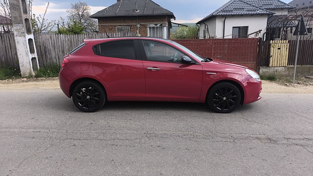 ALFA ROMEO Giulietta 2012