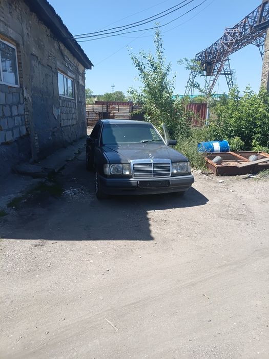 Мерседес 124 по запчастям