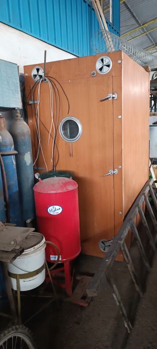 Incubator, 5000 oua, complet, nou, 2000 euro