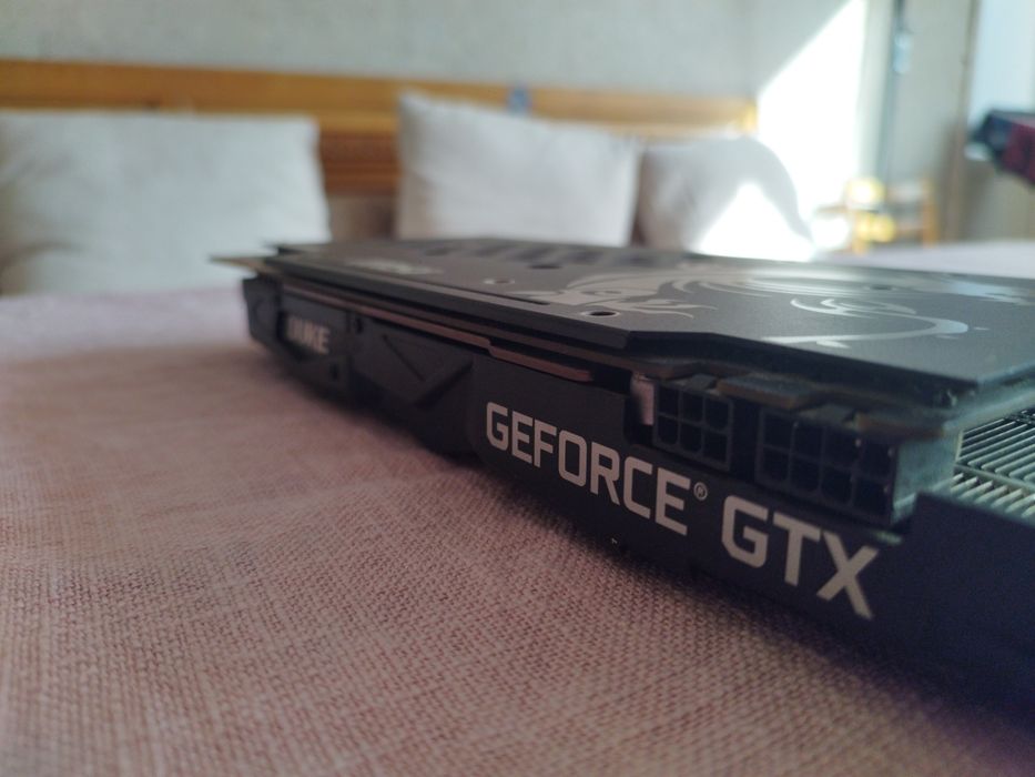 Видеокарта GeForce® GTX 1070 Ti DUKE 8G