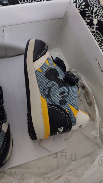 Бебешки маратонки 18 номер Disney GEOX