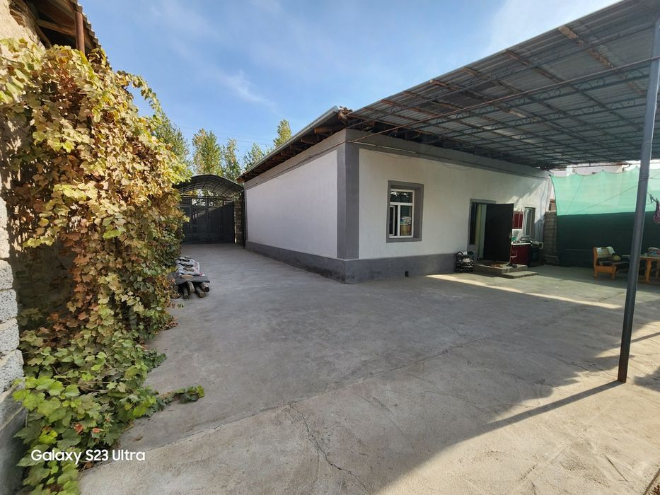 Ховли жой 5 соток  Сотилади !