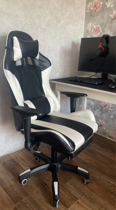 Продам Игровое кресло