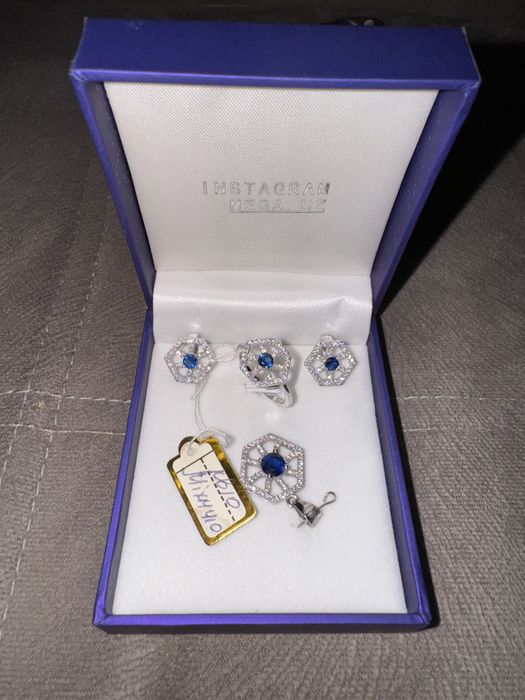 Комплект серебрянный