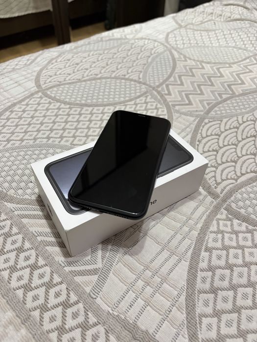 iPhone XR 64GB BLACK
