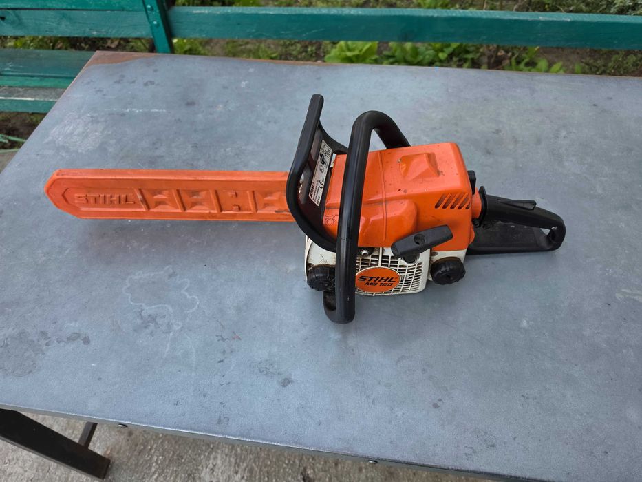 Продавам резачка Щил