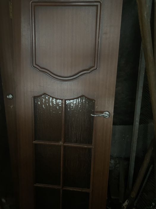 Продам межкомнатные двери