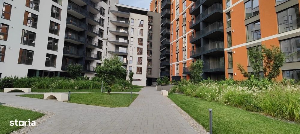 Inchiriez 2 camere in complex Estoria City, 2 minute metrou Teclu