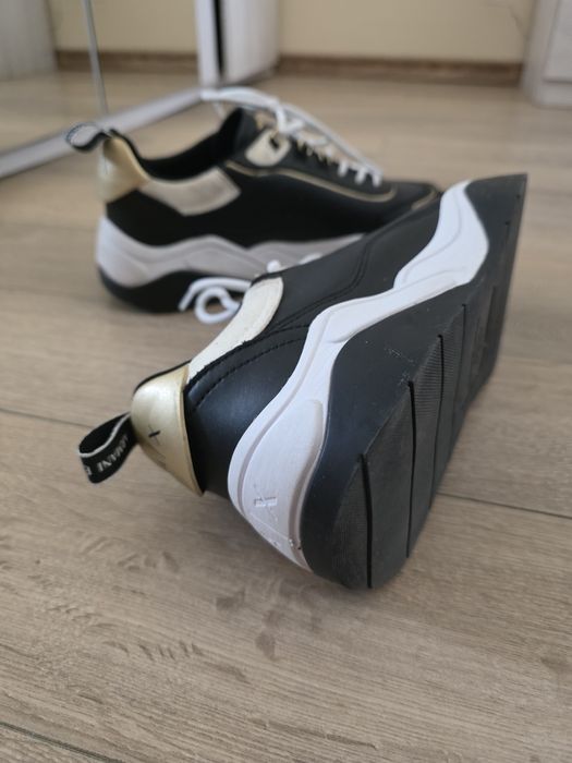 Маратонки оригинални