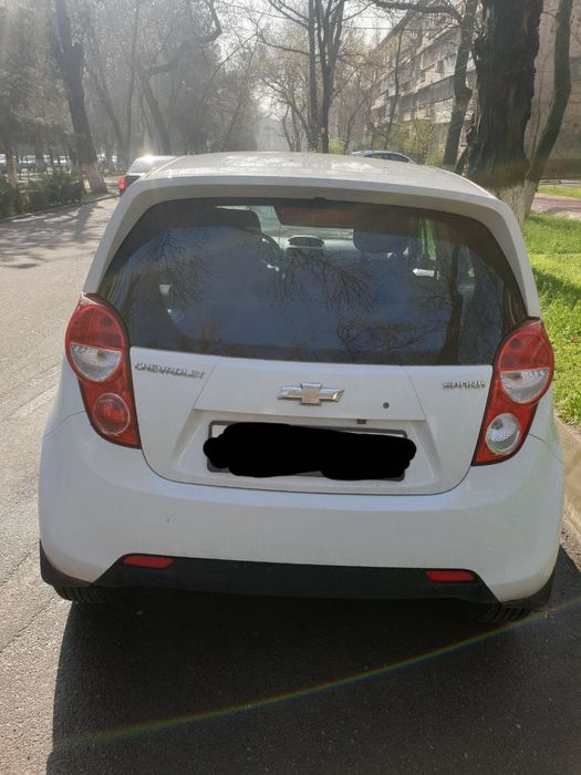 Спарк зудлик билан сотилади