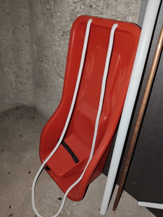 Sanie copii BOB  din plastic Roșu