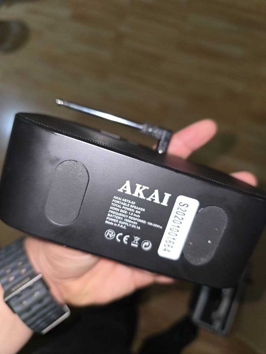 Радио часовник Akai ABTS-S2