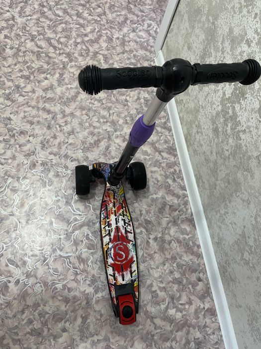 Продам самокат в отличном состоянии