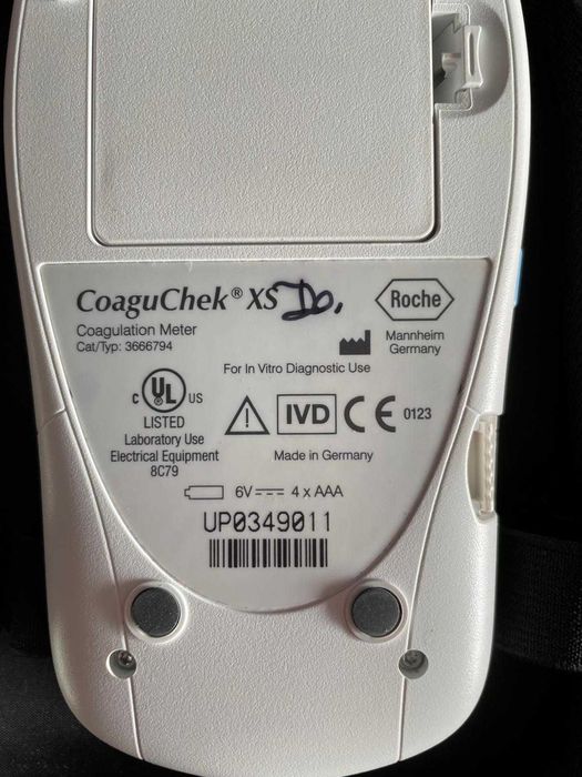 Roche CoaguChek XS aparat masurare INR/PT + husa + manuale