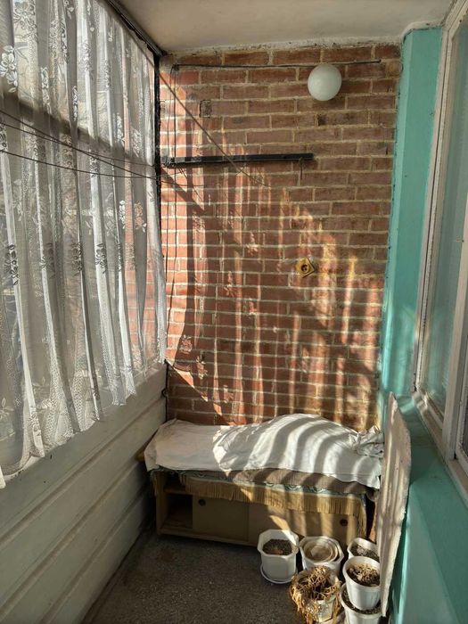 Продава се Двустаен апартамент в Карнобат - 64 кв.м за 704 €/кв.м - Снимка #5