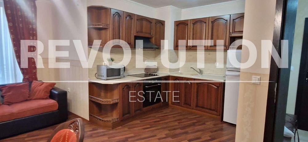 Дава се под наем Двустаен апартамент в Варна, Център - 62 кв.м за 600 € - Снимка #2