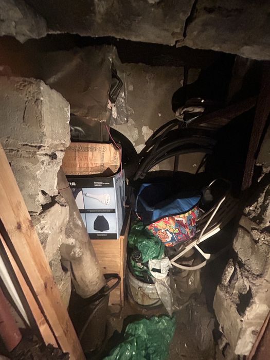 Продам приватизированный ГАРАЖ