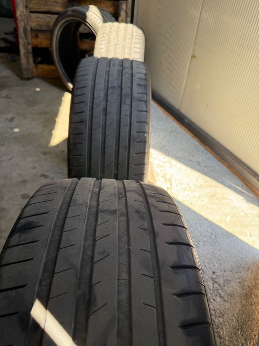 Летни гуми 245/40/20