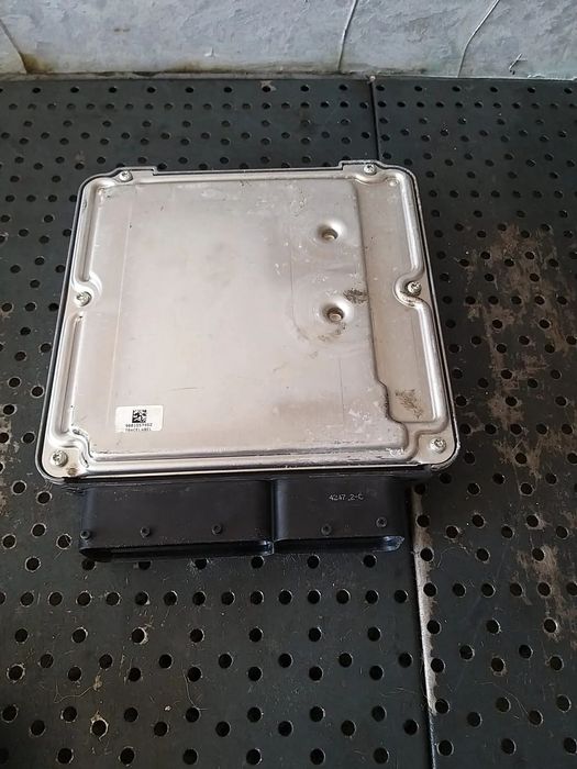 Ecu calculator motor 1.4 tsi vw golf 5 1k 03c906032q 03c906032c 0261201768