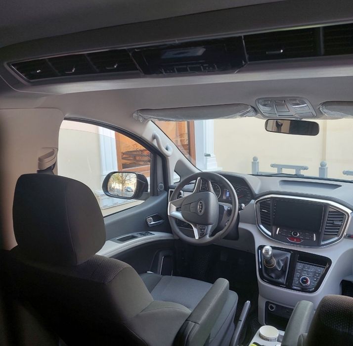 Jac m4 9 kishilik linya uchun sotuvda tayyor