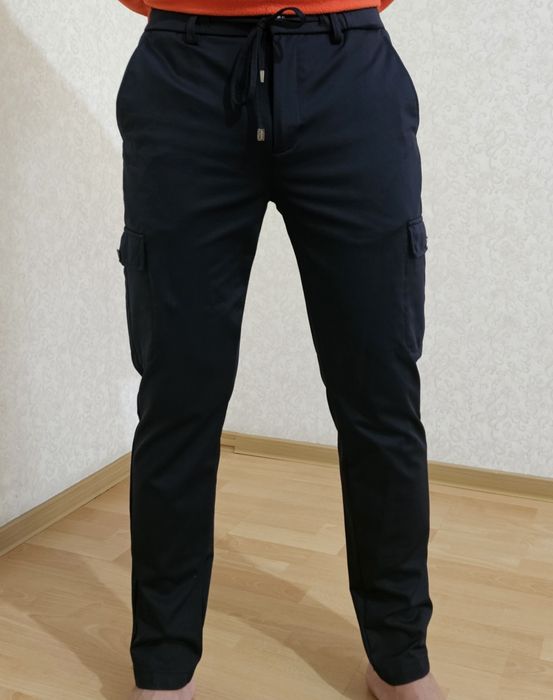 Продам куртку Levi's